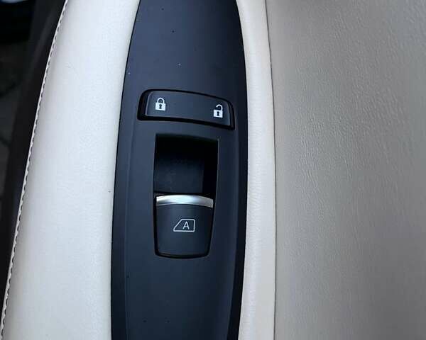 Черный Инфинити QX50, объемом двигателя 2 л и пробегом 101 тыс. км за 25000 $, фото 21 на Automoto.ua