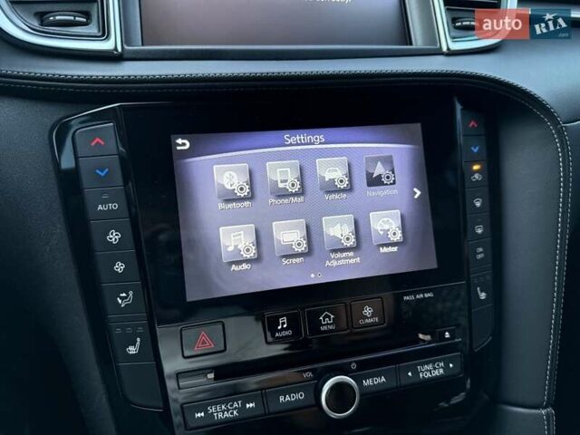 Черный Инфинити QX50, объемом двигателя 2 л и пробегом 84 тыс. км за 23999 $, фото 157 на Automoto.ua