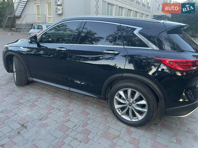 Чорний Інфініті QX50, об'ємом двигуна 2 л та пробігом 162 тис. км за 20999 $, фото 9 на Automoto.ua