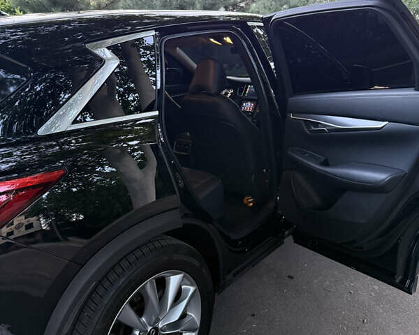 Черный Инфинити QX50, объемом двигателя 2 л и пробегом 62 тыс. км за 24500 $, фото 44 на Automoto.ua