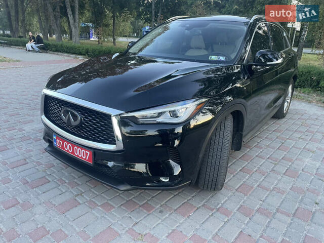 Чорний Інфініті QX50, об'ємом двигуна 2 л та пробігом 162 тис. км за 20999 $, фото 29 на Automoto.ua