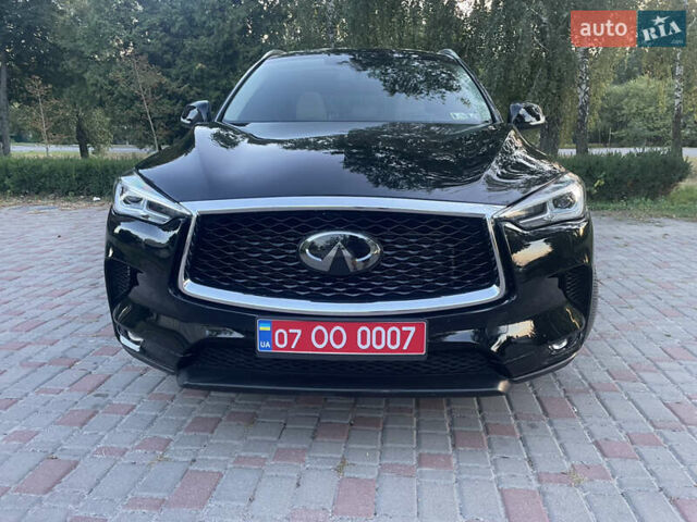 Чорний Інфініті QX50, об'ємом двигуна 2 л та пробігом 162 тис. км за 20999 $, фото 23 на Automoto.ua