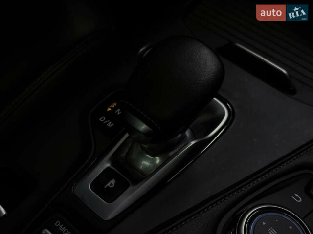 Черный Инфинити QX50, объемом двигателя 2 л и пробегом 83 тыс. км за 21999 $, фото 38 на Automoto.ua