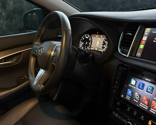 Черный Инфинити QX50, объемом двигателя 2 л и пробегом 62 тыс. км за 24500 $, фото 47 на Automoto.ua