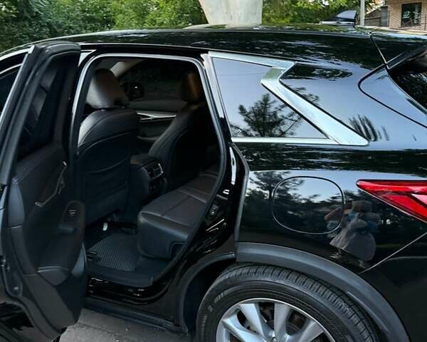 Черный Инфинити QX50, объемом двигателя 2 л и пробегом 62 тыс. км за 24500 $, фото 33 на Automoto.ua