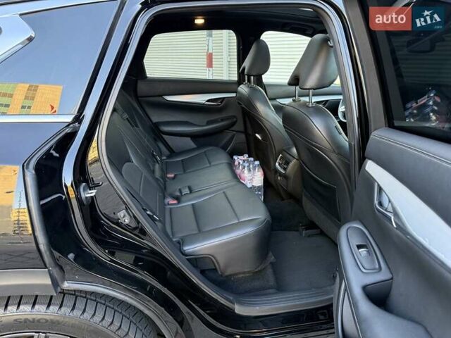 Черный Инфинити QX50, объемом двигателя 1.99 л и пробегом 61 тыс. км за 29900 $, фото 30 на Automoto.ua