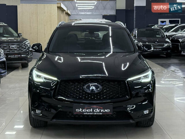 Черный Инфинити QX50, объемом двигателя 2 л и пробегом 83 тыс. км за 21999 $, фото 4 на Automoto.ua