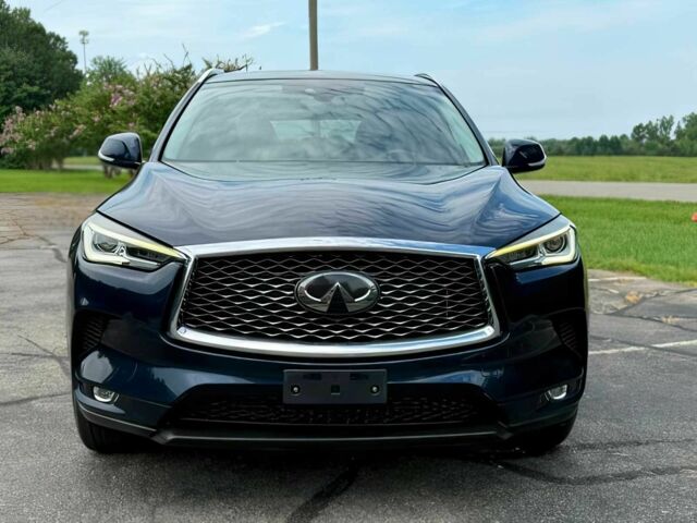 Черный Инфинити QX50, объемом двигателя 2 л и пробегом 48 тыс. км за 8300 $, фото 1 на Automoto.ua