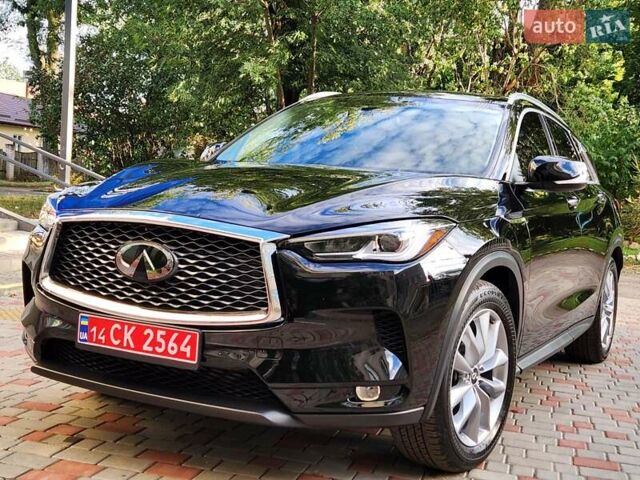Черный Инфинити QX50, объемом двигателя 2 л и пробегом 49 тыс. км за 21777 $, фото 3 на Automoto.ua