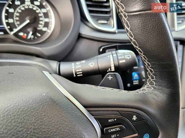 Черный Инфинити QX50, объемом двигателя 2 л и пробегом 49 тыс. км за 21777 $, фото 21 на Automoto.ua