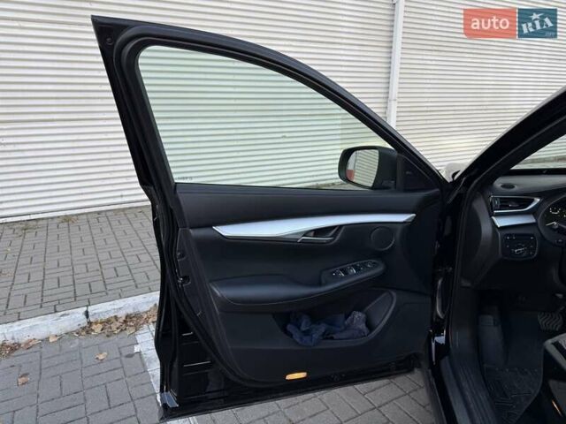 Черный Инфинити QX50, объемом двигателя 1.99 л и пробегом 61 тыс. км за 29900 $, фото 33 на Automoto.ua