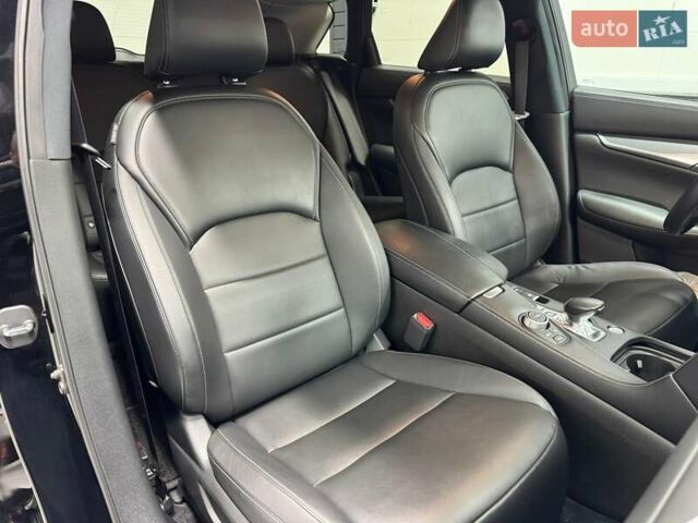 Черный Инфинити QX50, объемом двигателя 2 л и пробегом 40 тыс. км за 27500 $, фото 16 на Automoto.ua