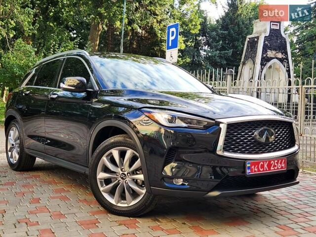Черный Инфинити QX50, объемом двигателя 2 л и пробегом 49 тыс. км за 21777 $, фото 8 на Automoto.ua