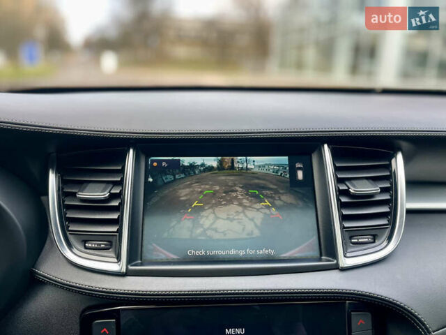 Чорний Інфініті QX50, об'ємом двигуна 1.99 л та пробігом 98 тис. км за 21900 $, фото 24 на Automoto.ua