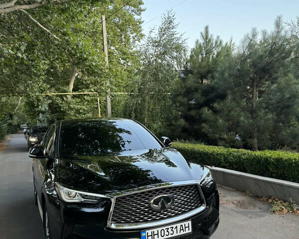 Черный Инфинити QX50, объемом двигателя 2 л и пробегом 62 тыс. км за 24500 $, фото 8 на Automoto.ua