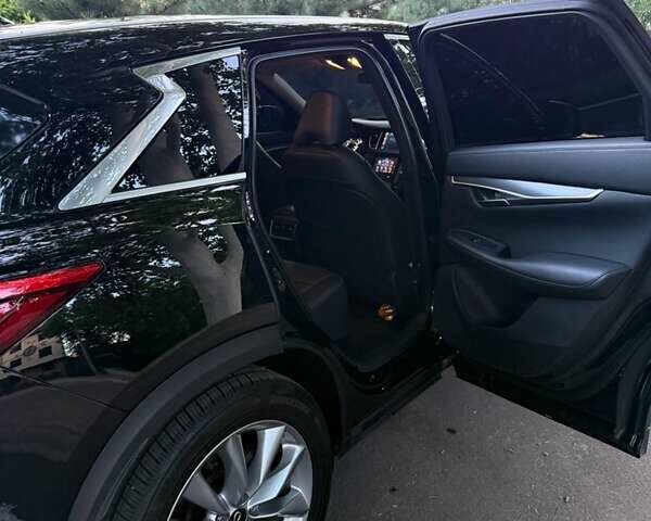 Черный Инфинити QX50, объемом двигателя 2 л и пробегом 62 тыс. км за 24500 $, фото 54 на Automoto.ua