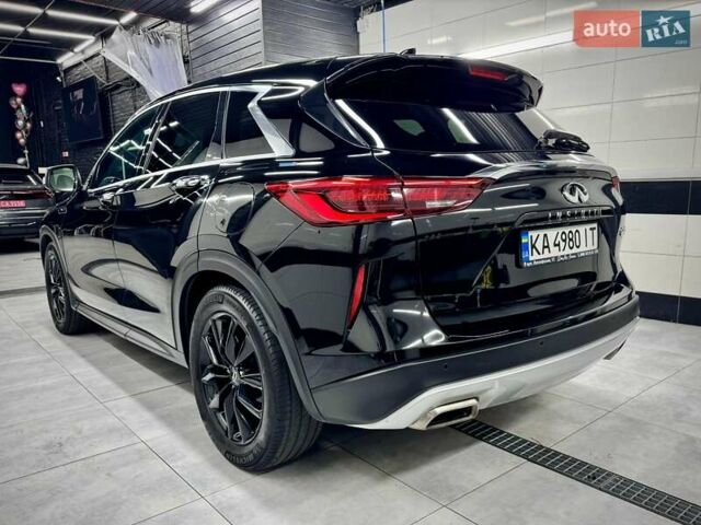 Черный Инфинити QX50, объемом двигателя 2 л и пробегом 40 тыс. км за 27500 $, фото 10 на Automoto.ua