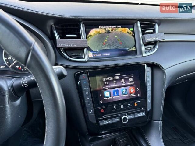 Черный Инфинити QX50, объемом двигателя 1.99 л и пробегом 61 тыс. км за 29900 $, фото 47 на Automoto.ua