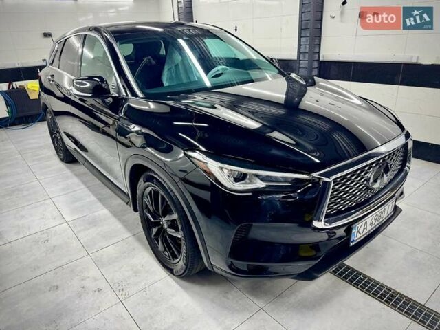 Черный Инфинити QX50, объемом двигателя 2 л и пробегом 40 тыс. км за 27500 $, фото 6 на Automoto.ua