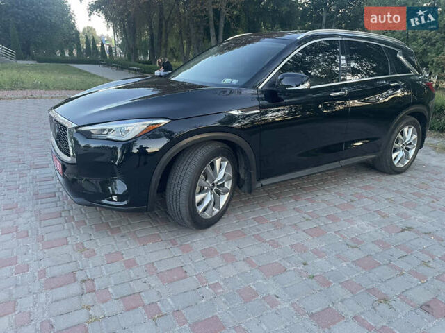 Чорний Інфініті QX50, об'ємом двигуна 2 л та пробігом 162 тис. км за 20999 $, фото 25 на Automoto.ua