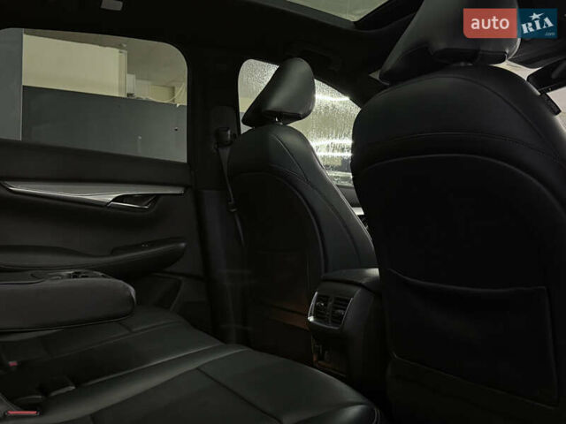 Черный Инфинити QX50, объемом двигателя 2 л и пробегом 83 тыс. км за 21999 $, фото 26 на Automoto.ua
