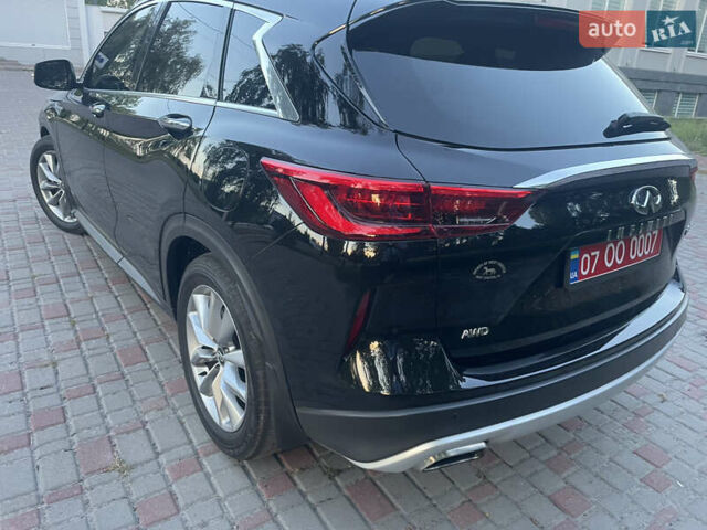 Чорний Інфініті QX50, об'ємом двигуна 2 л та пробігом 162 тис. км за 20999 $, фото 35 на Automoto.ua