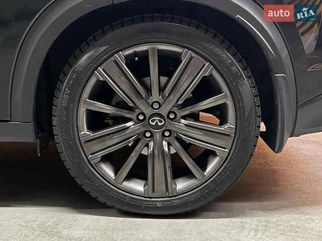 Черный Инфинити QX50, объемом двигателя 1.99 л и пробегом 61 тыс. км за 29900 $, фото 17 на Automoto.ua