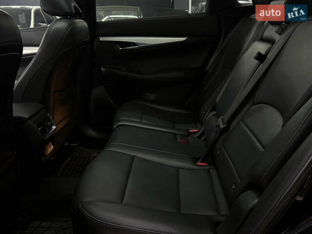 Черный Инфинити QX50, объемом двигателя 2 л и пробегом 83 тыс. км за 21999 $, фото 25 на Automoto.ua