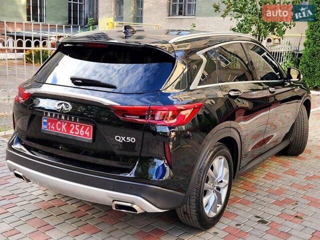 Черный Инфинити QX50, объемом двигателя 2 л и пробегом 49 тыс. км за 21777 $, фото 5 на Automoto.ua