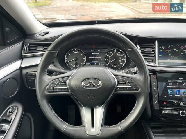 Чорний Інфініті QX50, об'ємом двигуна 1.99 л та пробігом 98 тис. км за 21900 $, фото 16 на Automoto.ua