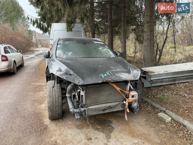 Черный Инфинити QX50, объемом двигателя 2 л и пробегом 161 тыс. км за 12999 $, фото 2 на Automoto.ua