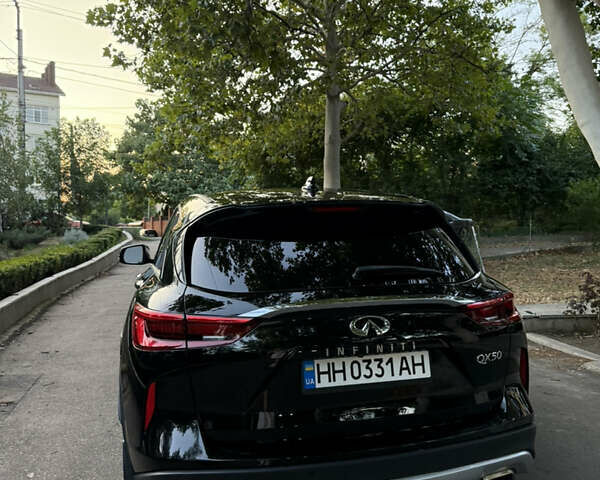 Черный Инфинити QX50, объемом двигателя 2 л и пробегом 62 тыс. км за 24500 $, фото 15 на Automoto.ua