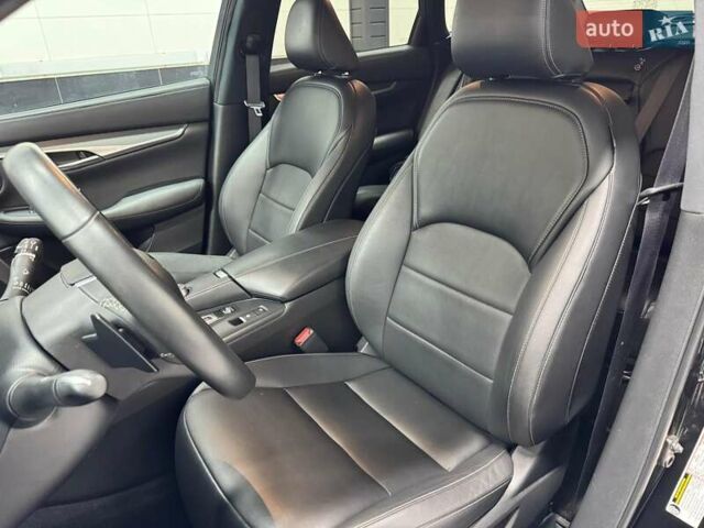 Черный Инфинити QX50, объемом двигателя 2 л и пробегом 40 тыс. км за 27500 $, фото 22 на Automoto.ua