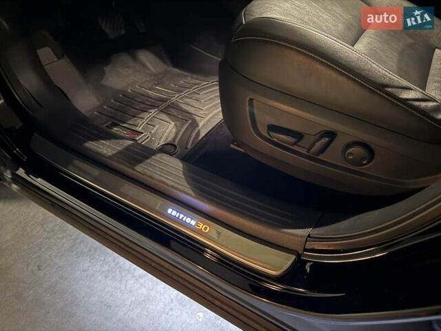 Черный Инфинити QX50, объемом двигателя 1.99 л и пробегом 61 тыс. км за 29900 $, фото 4 на Automoto.ua