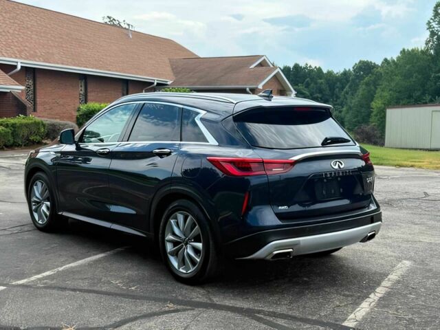 Черный Инфинити QX50, объемом двигателя 2 л и пробегом 48 тыс. км за 8300 $, фото 6 на Automoto.ua