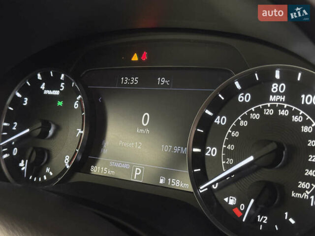 Чорний Інфініті QX50, об'ємом двигуна 2 л та пробігом 80 тис. км за 24499 $, фото 28 на Automoto.ua