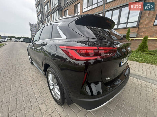 Черный Инфинити QX50, объемом двигателя 2 л и пробегом 42 тыс. км за 30500 $, фото 19 на Automoto.ua