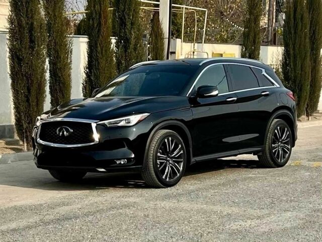 Черный Инфинити QX50, объемом двигателя 2 л и пробегом 89 тыс. км за 21999 $, фото 4 на Automoto.ua