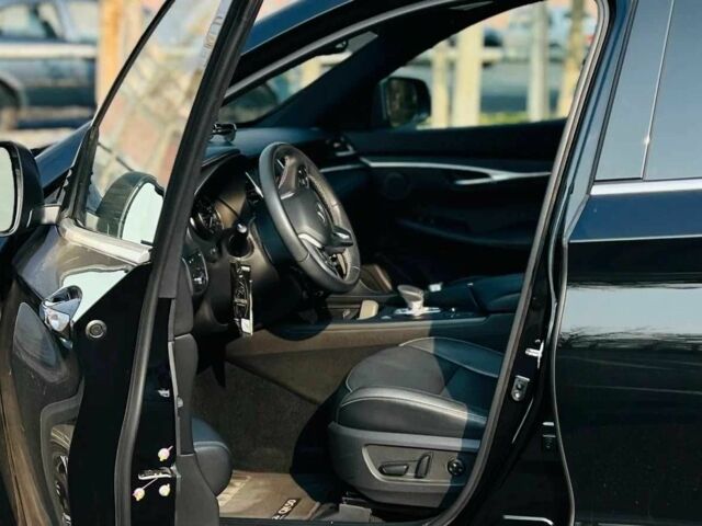 Черный Инфинити QX50, объемом двигателя 2 л и пробегом 89 тыс. км за 21999 $, фото 7 на Automoto.ua