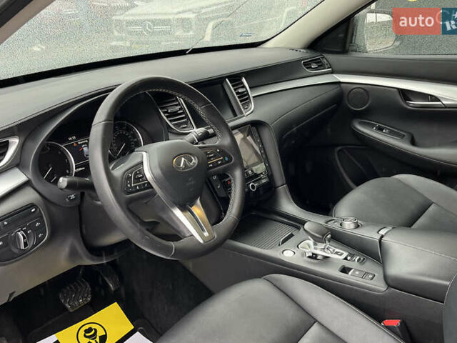 Черный Инфинити QX50, объемом двигателя 2 л и пробегом 92 тыс. км за 24999 $, фото 13 на Automoto.ua