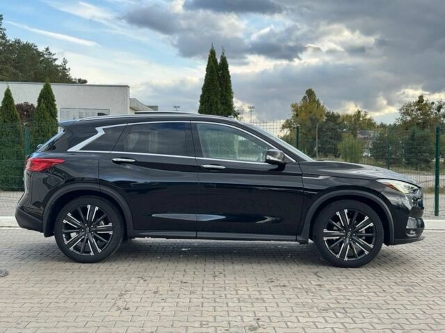 Черный Инфинити QX50, объемом двигателя 2 л и пробегом 30 тыс. км за 25800 $, фото 6 на Automoto.ua