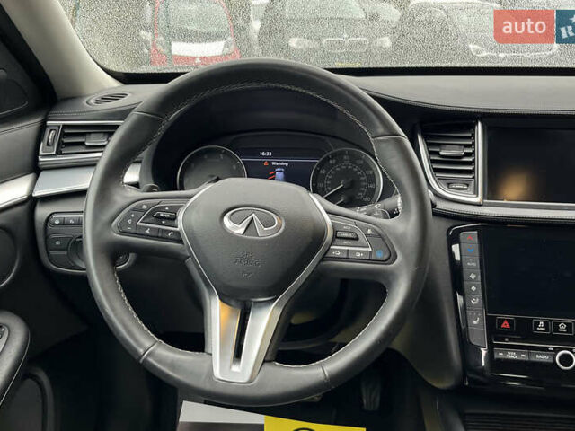 Черный Инфинити QX50, объемом двигателя 2 л и пробегом 92 тыс. км за 24999 $, фото 22 на Automoto.ua