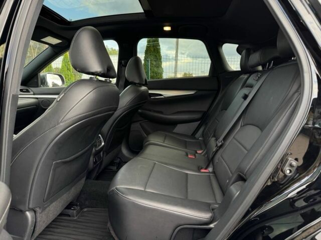 Черный Инфинити QX50, объемом двигателя 2 л и пробегом 30 тыс. км за 25800 $, фото 21 на Automoto.ua