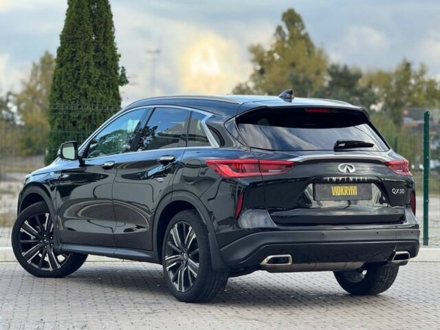 Черный Инфинити QX50, объемом двигателя 2 л и пробегом 30 тыс. км за 25800 $, фото 8 на Automoto.ua