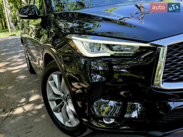 Черный Инфинити QX50, объемом двигателя 1.99 л и пробегом 48 тыс. км за 20900 $, фото 15 на Automoto.ua