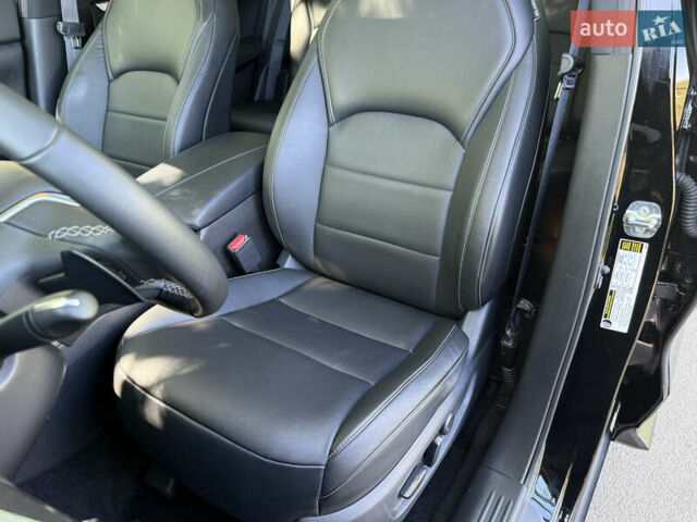 Черный Инфинити QX50, объемом двигателя 1.99 л и пробегом 48 тыс. км за 20900 $, фото 40 на Automoto.ua