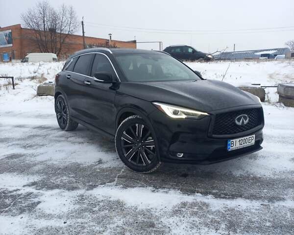 Чорний Інфініті QX50, об'ємом двигуна 2 л та пробігом 7 тис. км за 34800 $, фото 27 на Automoto.ua