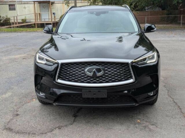 Черный Инфинити QX50, объемом двигателя 2 л и пробегом 25 тыс. км за 16000 $, фото 1 на Automoto.ua