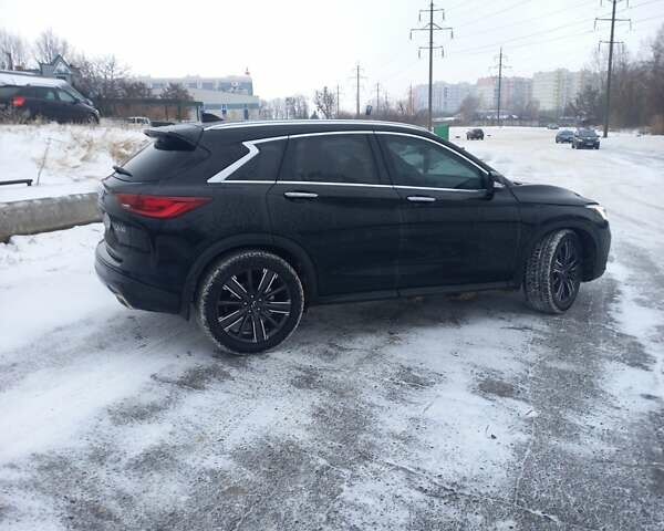 Чорний Інфініті QX50, об'ємом двигуна 2 л та пробігом 7 тис. км за 34800 $, фото 28 на Automoto.ua