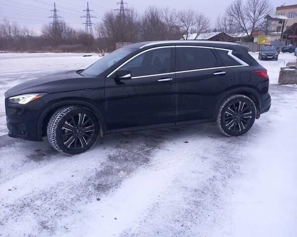 Чорний Інфініті QX50, об'ємом двигуна 2 л та пробігом 7 тис. км за 34800 $, фото 32 на Automoto.ua